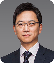 CEO Eun-Cheol Heo, GC Green Cross Photo