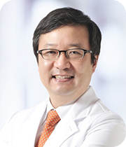 Kim Young-tae, Seoul Nat’l Univ. Hosp. Dir. Photo